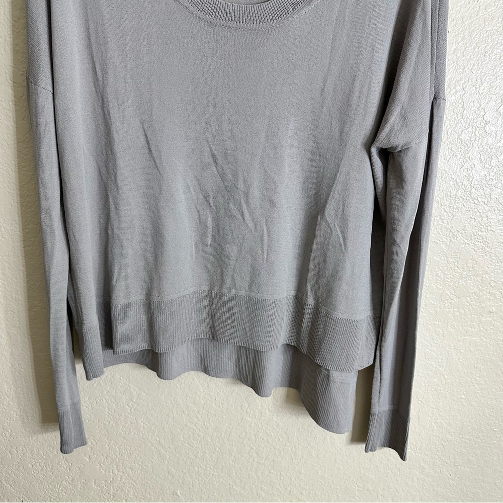 Aritzia Wilfred librement asymmetrical sweater size M - Picture 8 of 10